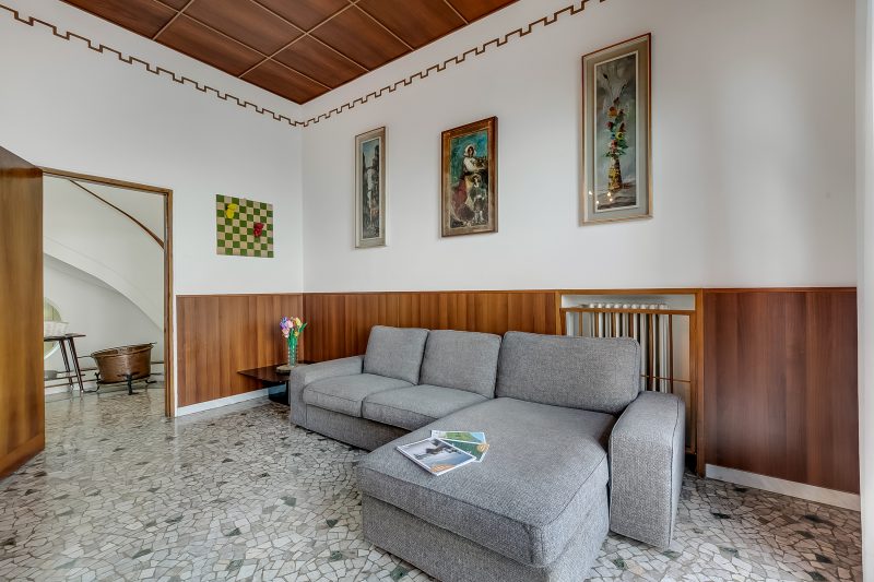 Villa Incanto Sul Lago: Lakefront, Garden & Balconies (Sleeps 7)