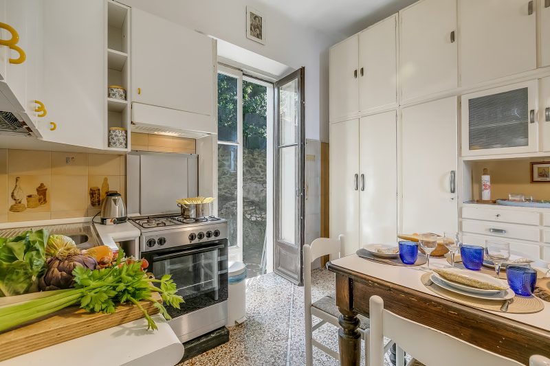 Villa Incanto Sul Lago: Lakefront, Garden & Balconies (Sleeps 7)