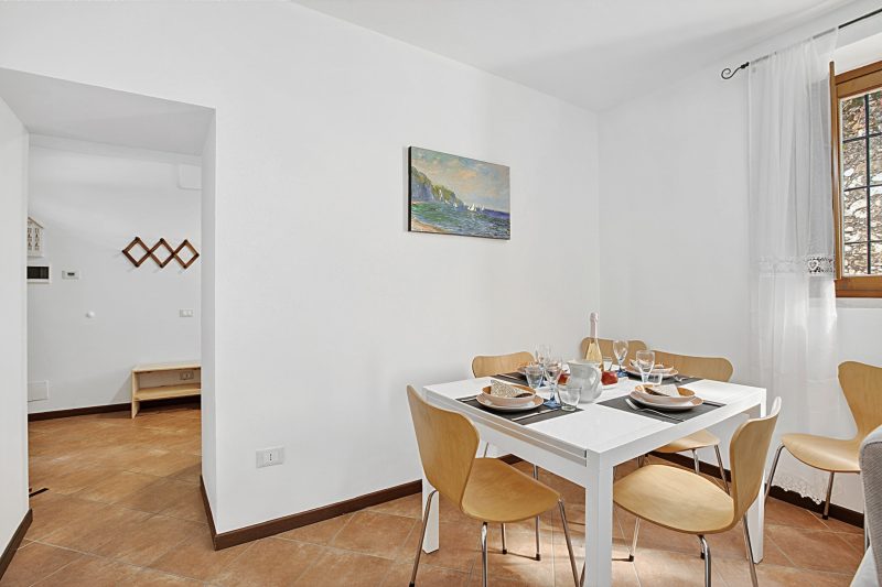 Toscolano Olive House