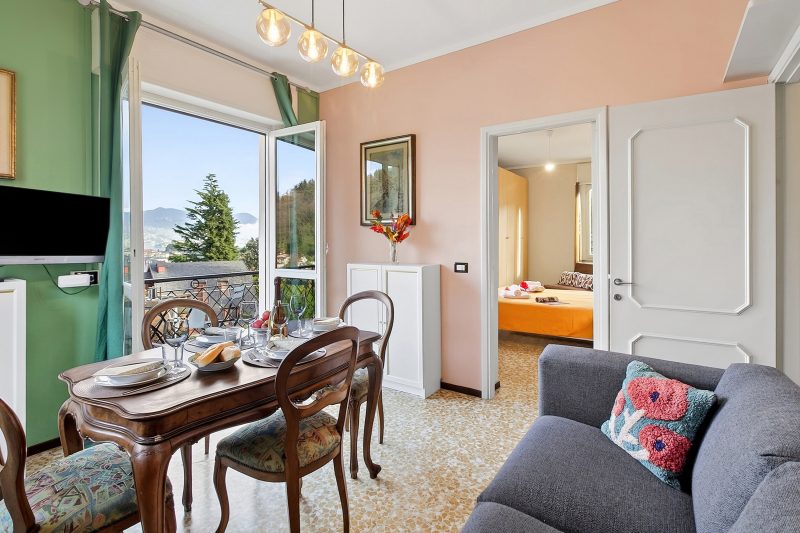 La Caravella: Stresa Lake & Islands View Balcony