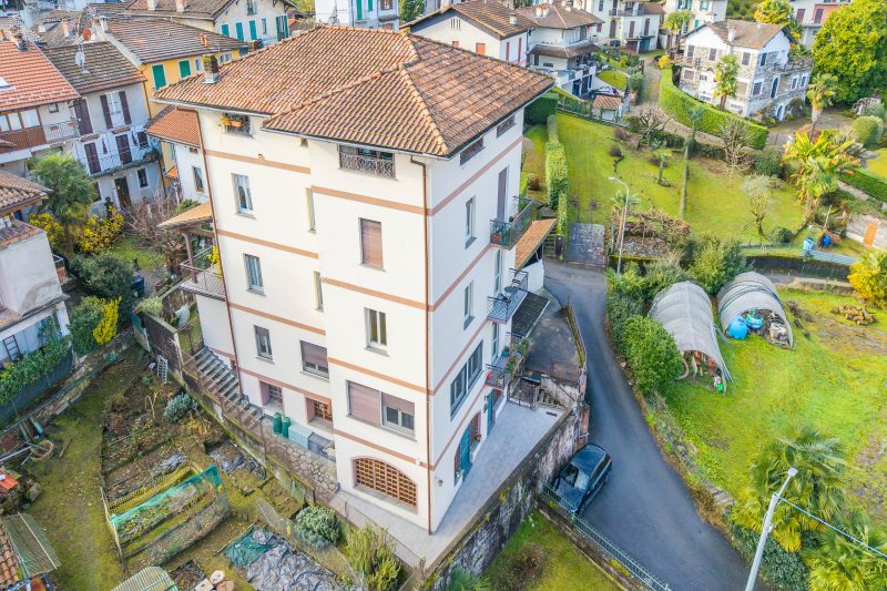 La Caravella: Stresa Lake & Islands View Balcony