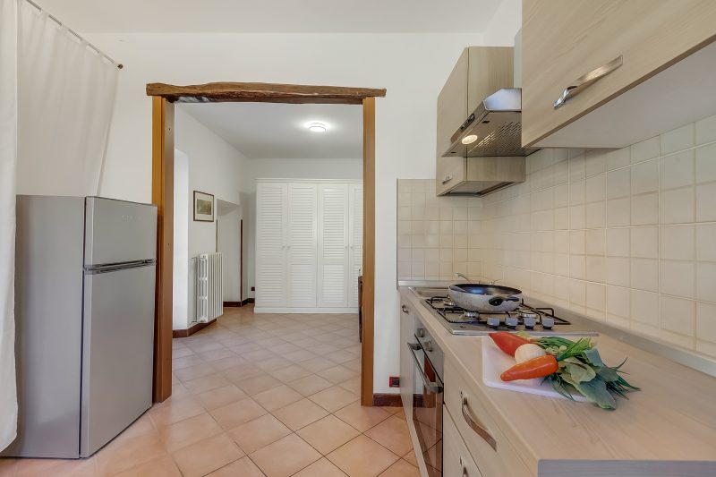 Il Borgo Del Vergante Casa Lina: Ac And Balcony