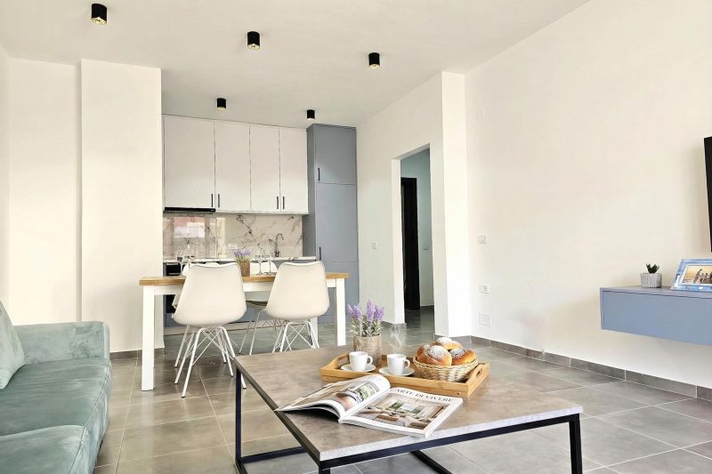 Holiday Apartment In Saranda - 003 With Balcony