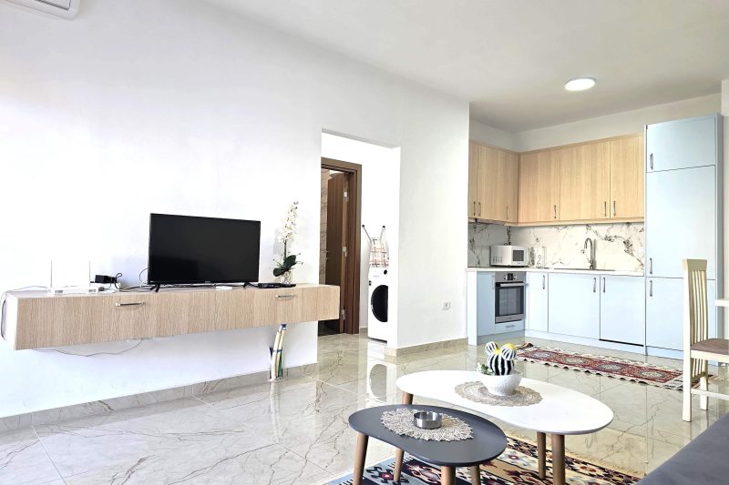 One Bedroom Apartment In Saranda - 001