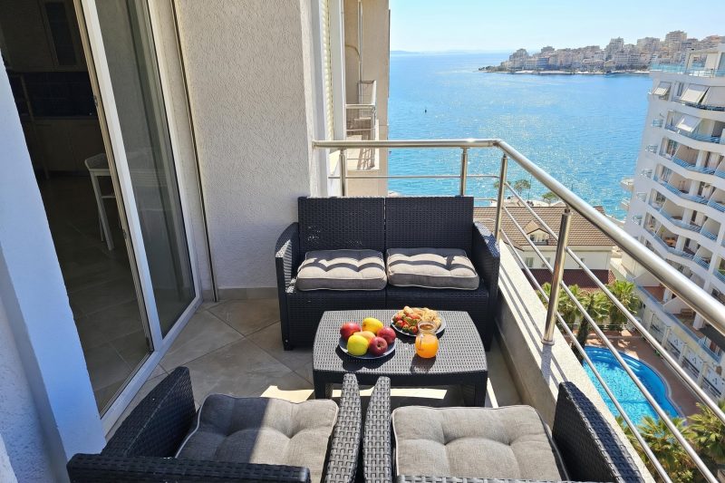 Holiday Apartment With Sea View - 180