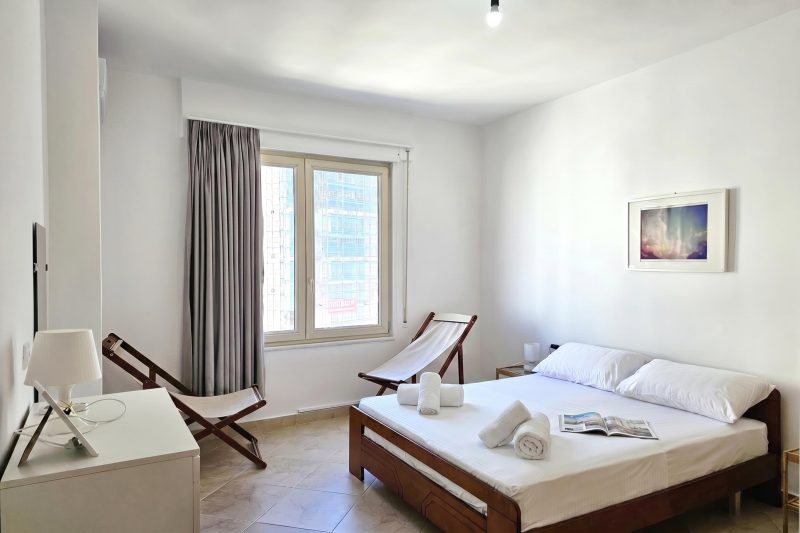 Holiday Apartment With Sea View - 180