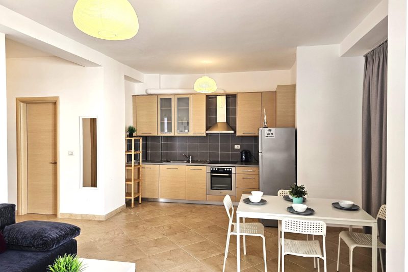 Holiday Apartment With Sea View - 180