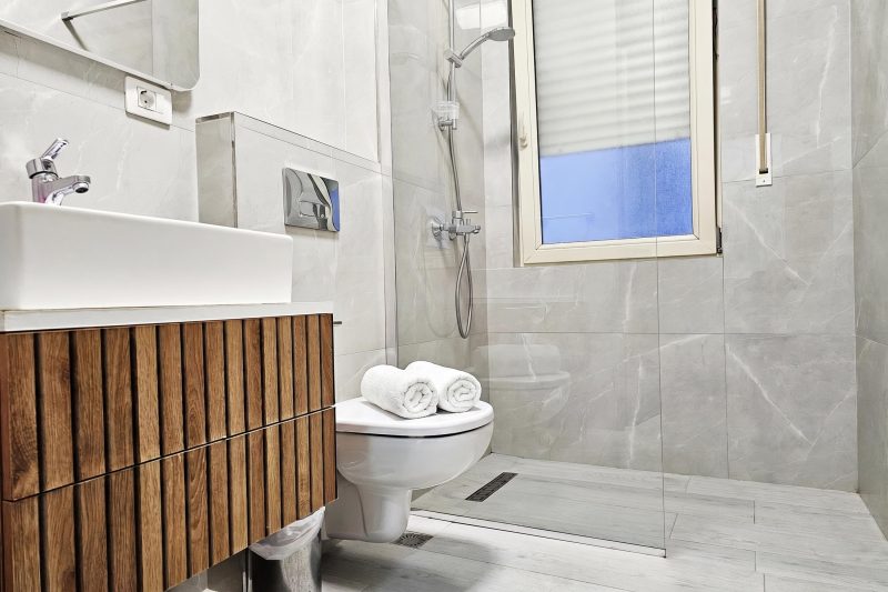 Two Bedroom Apartment With Sea View-021