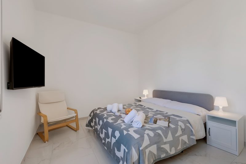 Boccaccio - Apartment with Balcony, Near Marina & Beach