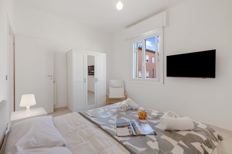 Boccaccio - Apartment with Balcony, Near Marina & Beach