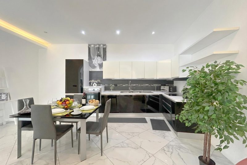 Cianta - Apartment with Terrace and Parking