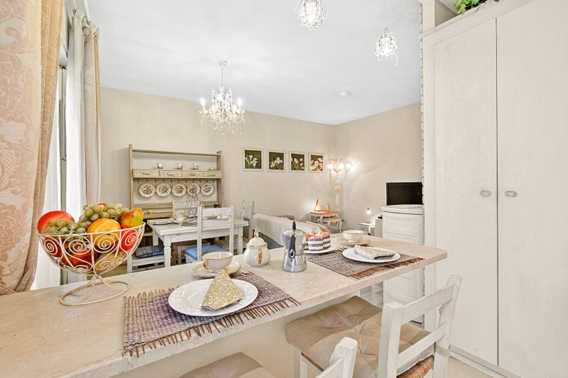 Chic Retreat with Park | Central Salò
