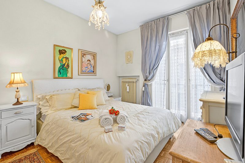 Chic Retreat with Park | Central Salò