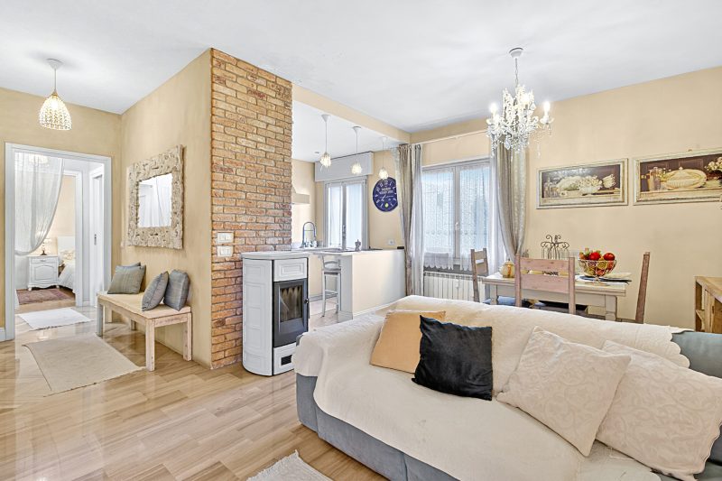 Chic Retreat with Park | Central Salò