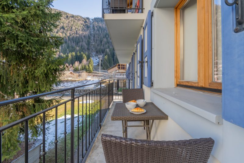 V Balme 12: Beside Ski Lift; Pool, Sauna & Gym