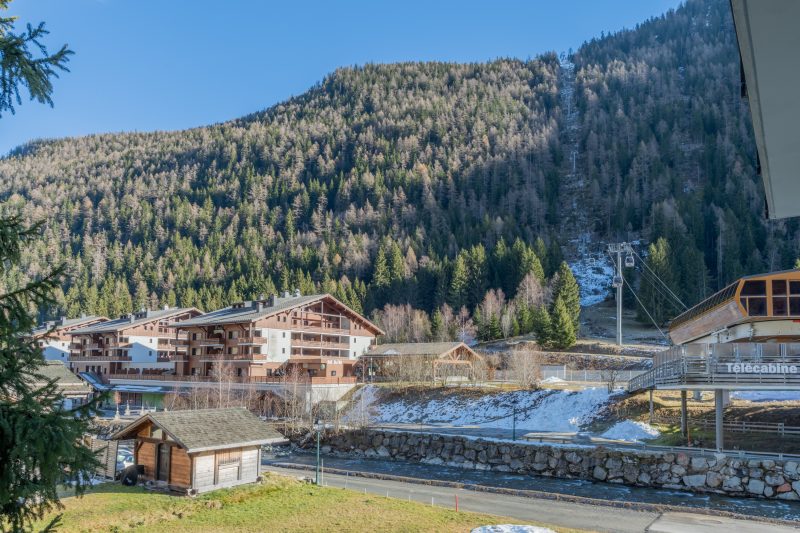 V Balme 12: Beside Ski Lift; Pool, Sauna & Gym