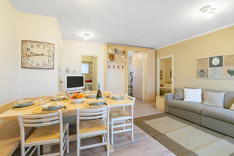 Home Cotolivier 59 with Balcony & Parking