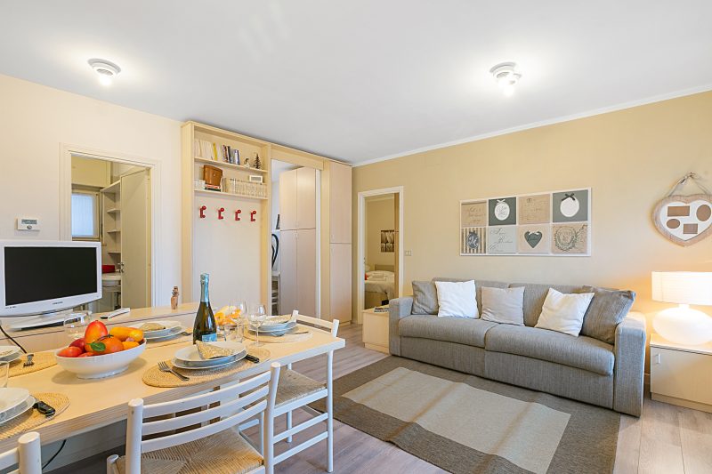 Home Cotolivier 59 with Balcony & Parking
