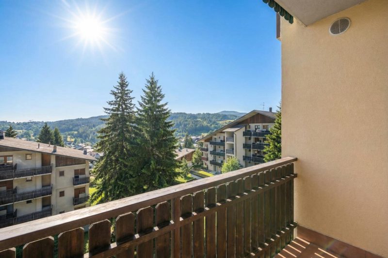 Home Cotolivier 59 with Balcony & Parking