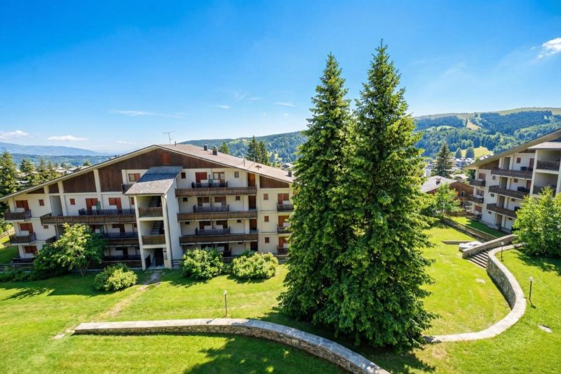 Home Cotolivier 59 with Balcony & Parking