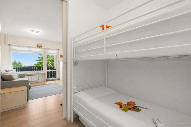 Home Cotolivier 59 with Balcony & Parking