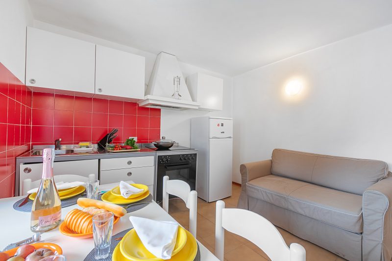 La Piazzetta - Flat with Parking for 4