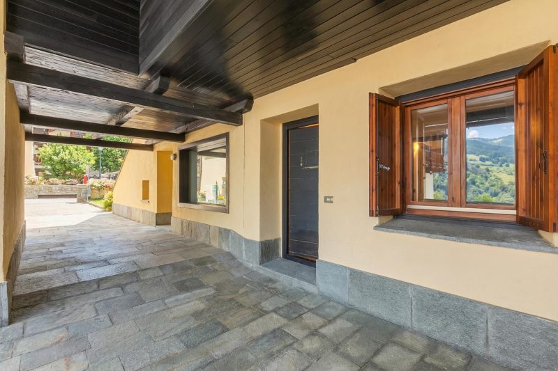La Piazzetta - Flat with Parking for 4