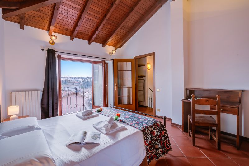 Casa al Castello in Leggiuno with Garden