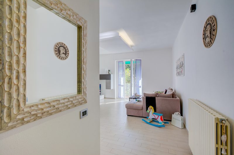 Asia Apartment 2BR in Laveno Center