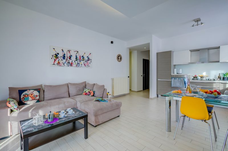 Asia Apartment 2BR in Laveno Center