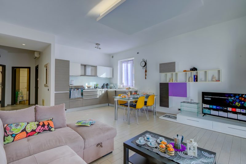 Asia Apartment 2BR in Laveno Center