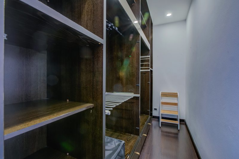 Asia Apartment 2BR in Laveno Center