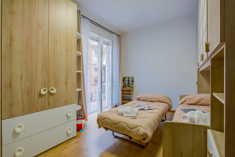 Asia Apartment 2BR in Laveno Center
