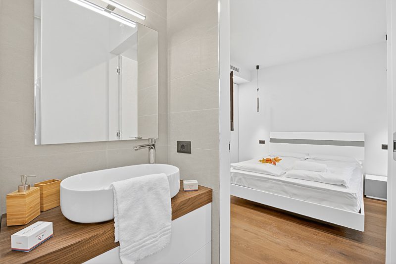 Adria's House Modern