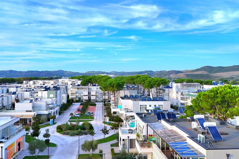 Perla Holiday Homes 145