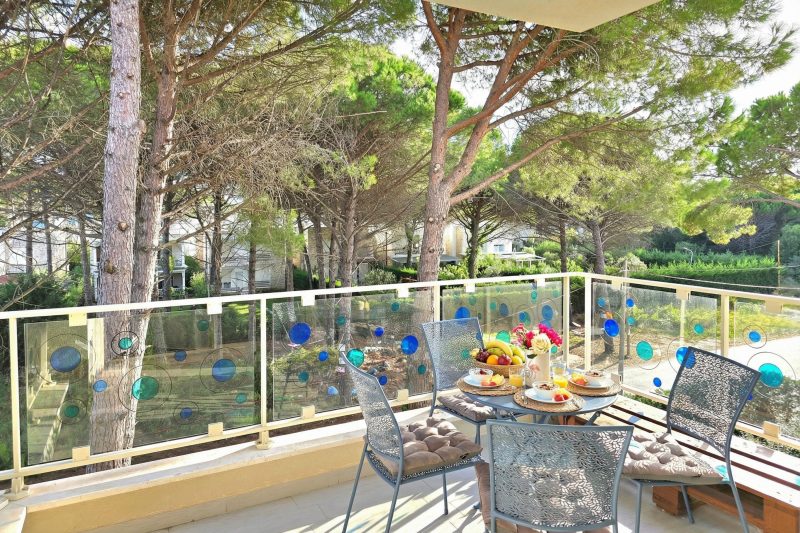 Perla Holiday Homes 145