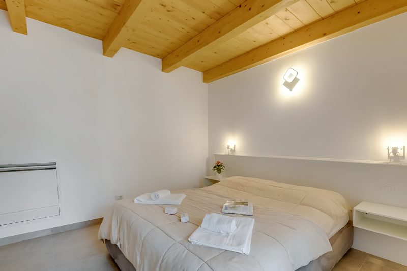 Residenza Lugana Pool & Garden in Peschiera Apt 2