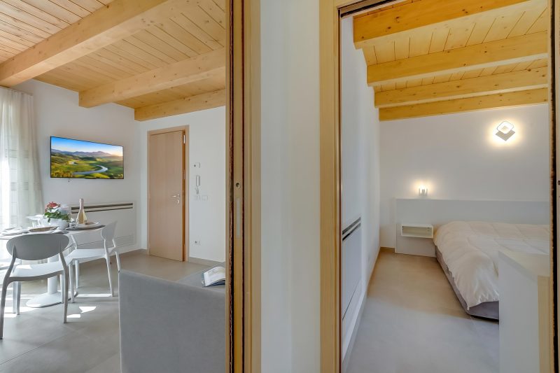 Residenza Lugana Pool & Garden in Peschiera Apt 2
