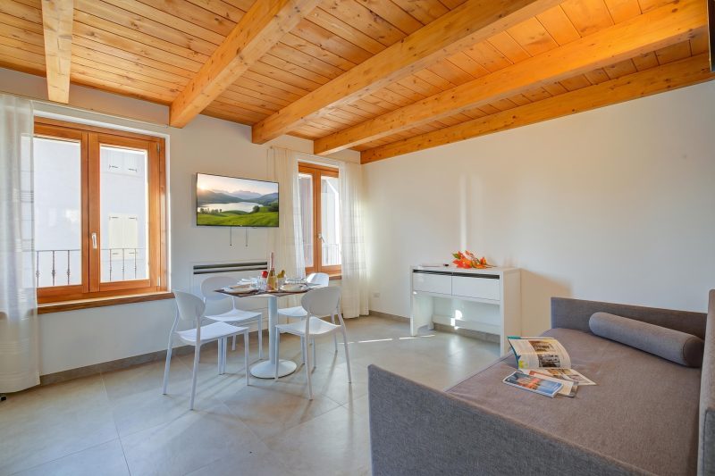 Residenza Lugana Pool & Garden in Peschiera Apt 3