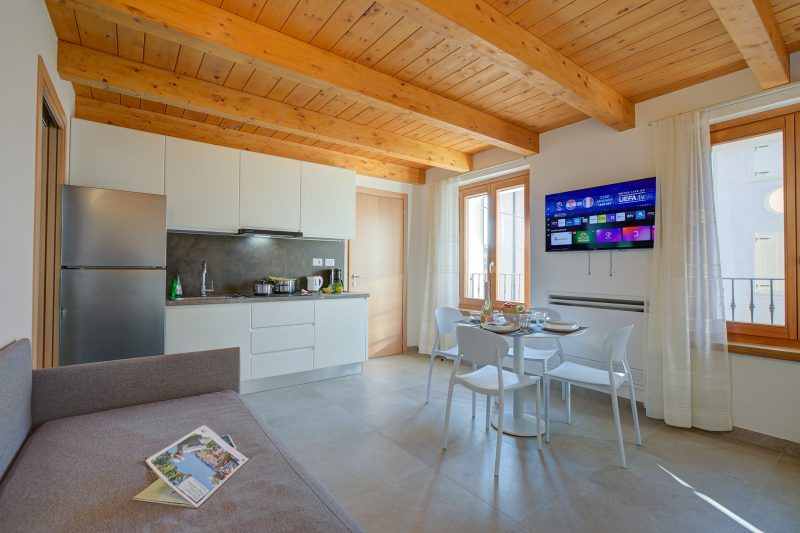Residenza Lugana Pool & Garden in Peschiera Apt 3