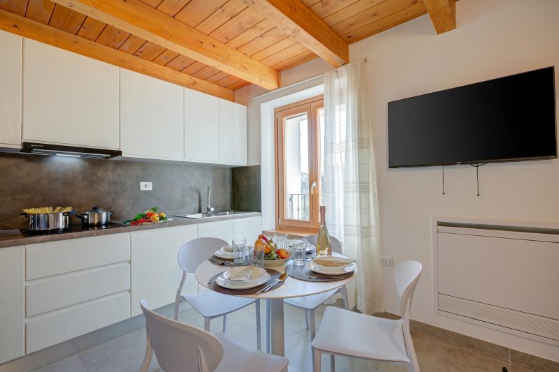Residenza Lugana Pool & Garden in Peschiera Apt 4