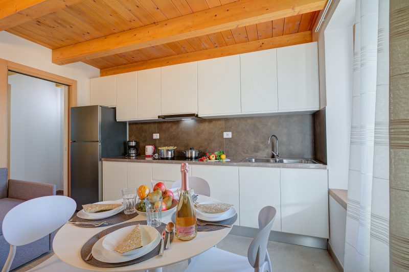 Residenza Lugana Pool & Garden in Peschiera Apt 4
