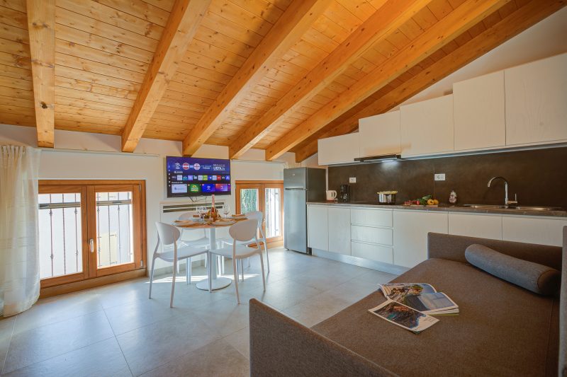 Residenza Lugana Pool & Garden in Peschiera Apt 5