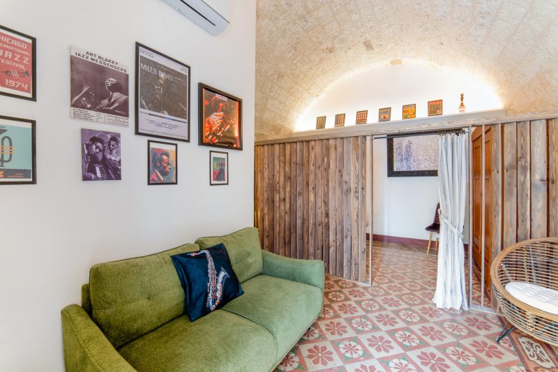 Jazzy House In Historic Centre 2BR Sleeps 4