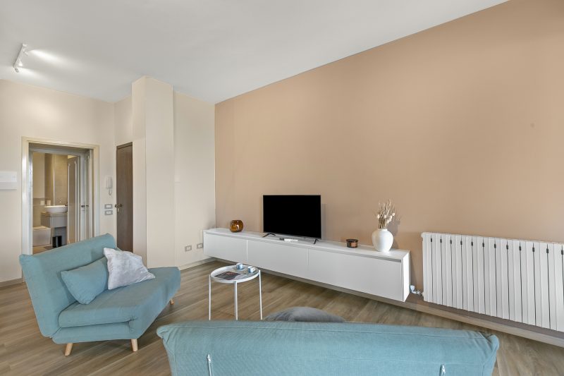 Lake View Escape Apartment with Pool, & Terrace in Stresa