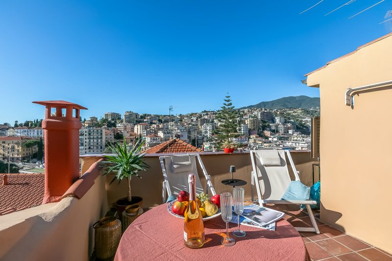 Piccola Pigna - Terrazza Vista Mare Sanremo Studio