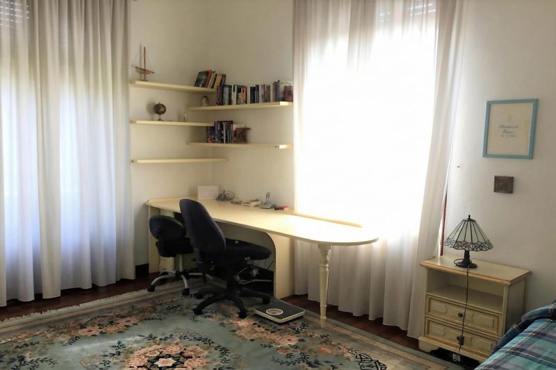 Villa Barbara - Lake Garda Villa with Pool & Views