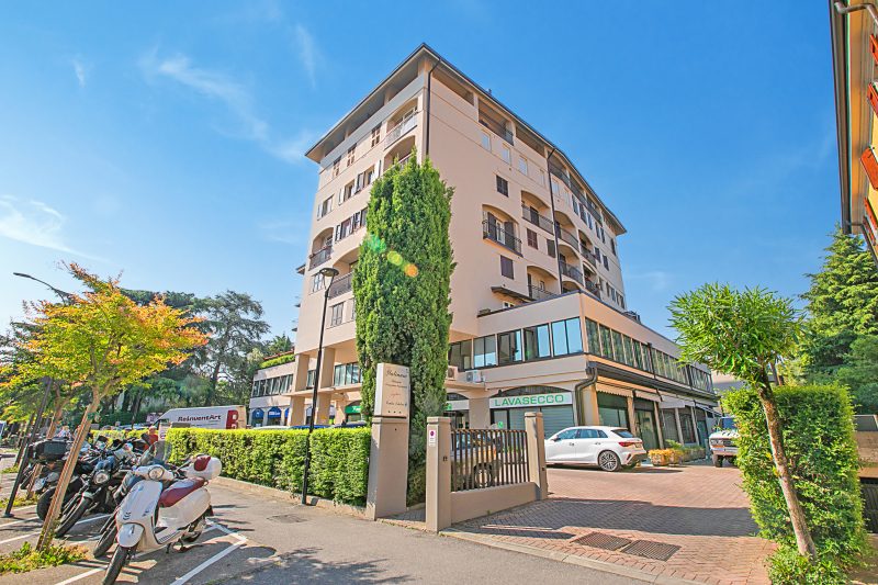 Bono Deluxe: 3BR Home in Desenzano
