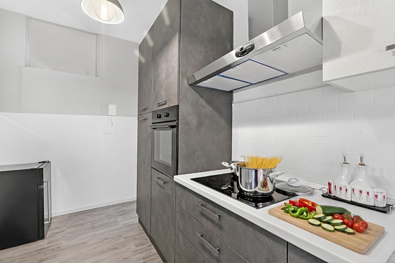 Bono Deluxe: 3BR Home in Desenzano