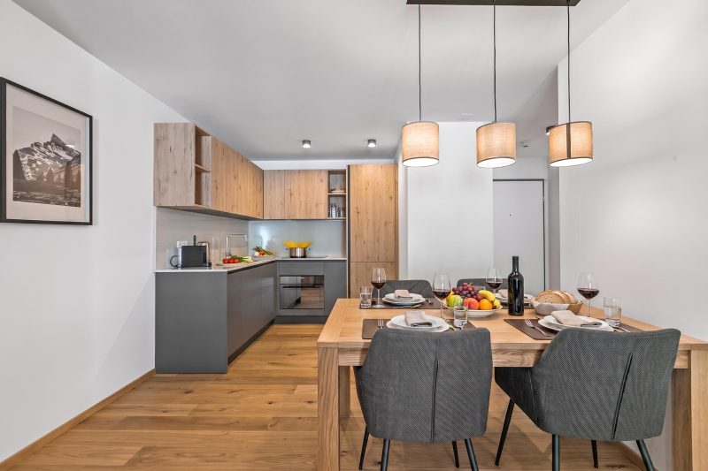 Residenza Castanea 107 Modern Alpine Stay in San Bernardino | Ski, Hiking & Nature